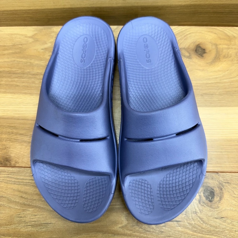 OOFOS Slide Sandals in Periwinkle Blue - Picture 5 of 11